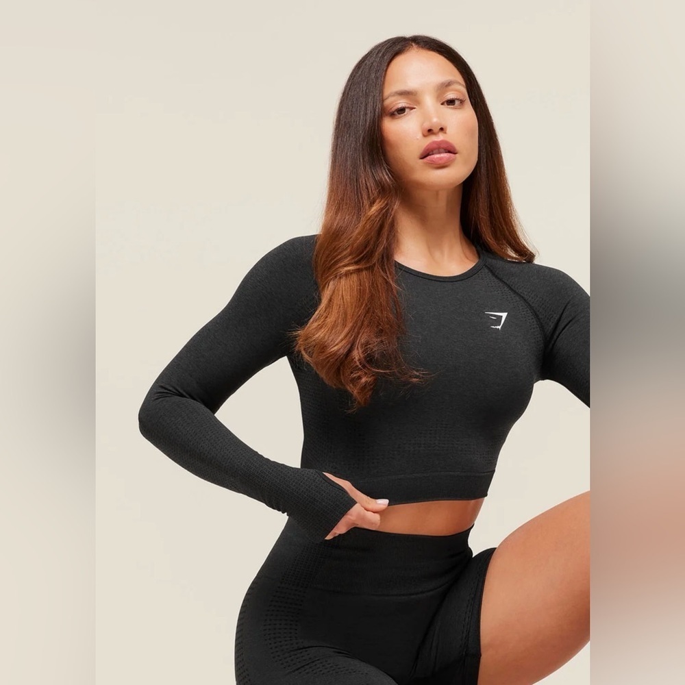 Gymshark Vital Seamless 2.0 Long Sleeve Crop Top Size S in Black Marl Workout